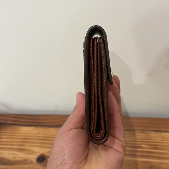 Louis Vuitton Monogram Koala Wallet - Picture 3 of 16